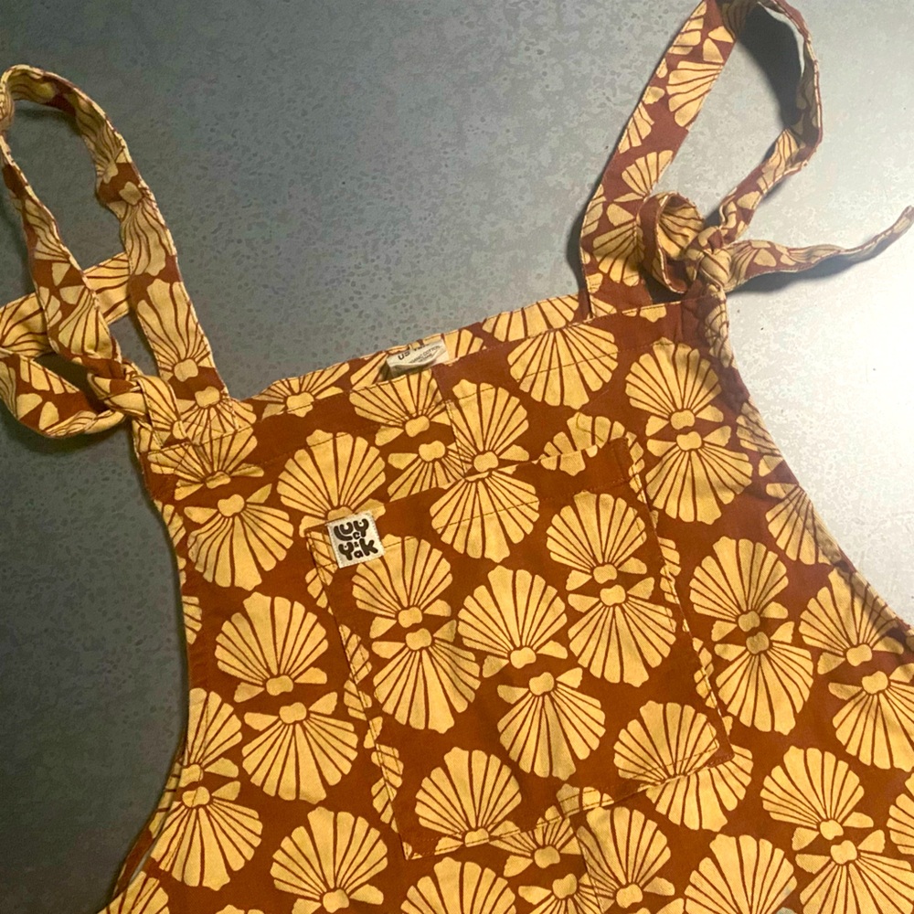 Lucy & Yak 70’s Shell Print Dungarees 🐚🐚🐚